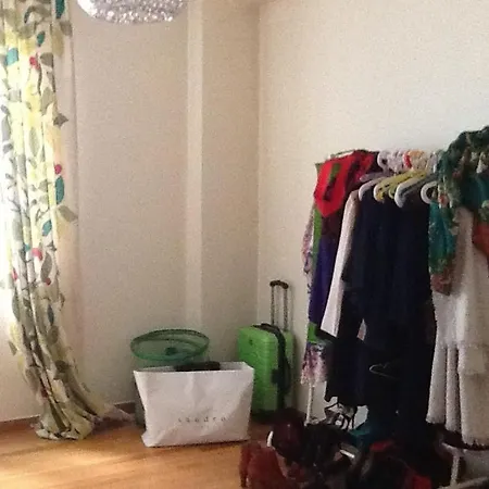Colourful Aportement In The Heart Of Apartment *